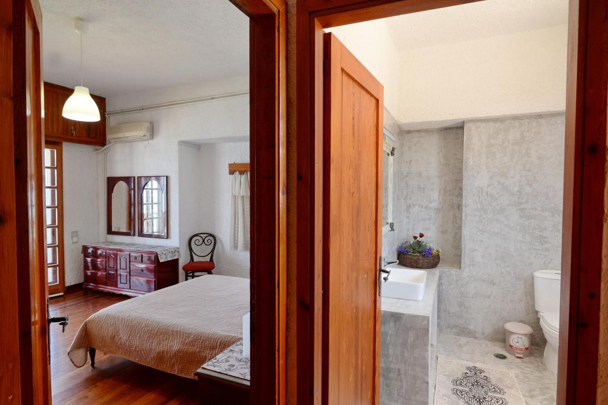 Antorina Beachfront Villas With Private Pools Kamari  Exterior photo