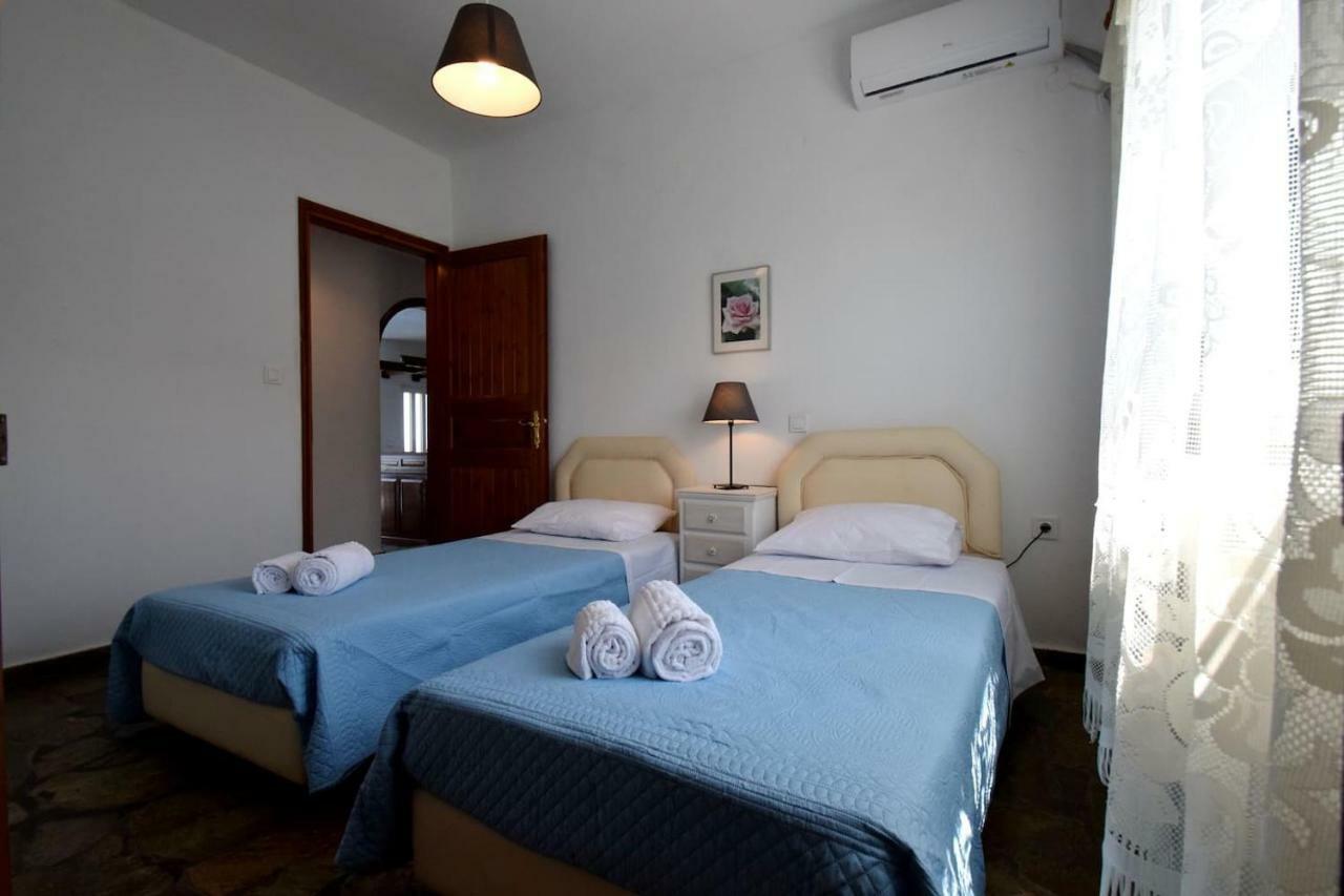 Antorina Beachfront Villas With Private Pools Kamari  Exterior photo